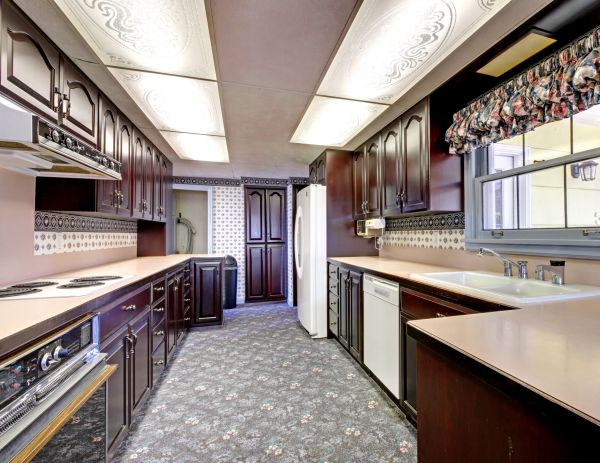 Kitchen Carpet Installation in Indio